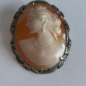 Vtg/Antique Hand carved cameo pendant/pin 800 Sterling silver brooch shell